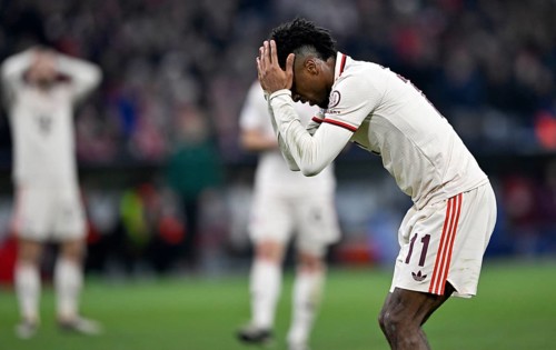 Kingsley Coman FC Bayern Munich FCB (11) disappointed, gesture, gesture, Champions League, Allianz