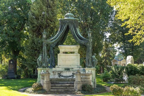 Grave at the Vienna Central Cemetery, Vienna, Austria, Europe