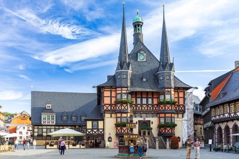 Town hall on the market square with benefactor fountain, Wernigerode, Saxony-Anhalt, Germany,