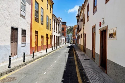 Colourfully painted facades in a quarter of the city, San Cristóbal de La Laguna, Tenerife, Canary