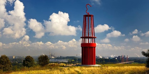 Artwork Geleucht, artist Otto Piene, Rheinpreussen slagheap, Moers, Ruhr area, North