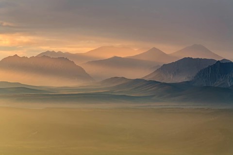 Morning light, clouds, fog, autumn, haze, autumn colours, wilderness, mountain landscape, Ogilvie