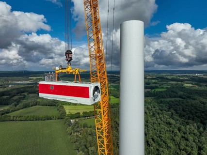 Dorsten, North Rhine-Westphalia, Germany, construction of a wind turbine, the first wind turbine of