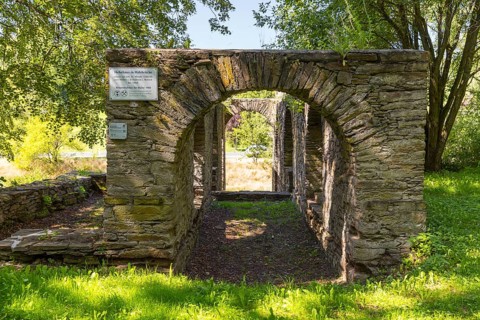 Kahnhebehaus on the Freiberger Mulde in Halsbrücke, Saxony, Germany, Europe