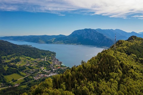 Drone shot, view from the Eisenaualm to Unterach and Attersee, Osterhorn group, Salzkammergut,