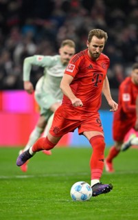 Goal kick Action Goal chance Penalty kick, penalty kick Harry Kane FC Bayern Munich FCB (09)