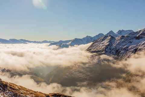 View from the Kaiser Franz-Josef Höhe on the Grossglockner High Alpine Road to the surrounding