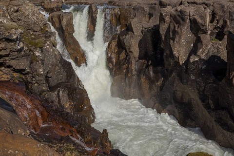 Rapids of the river Fossa i Pjorsardal, close to the Haifoss waterfall. E Iceland