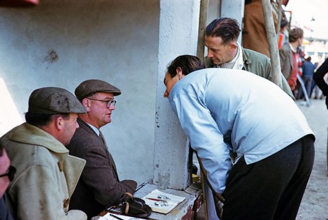 Time keepers with stop watches Nürburgring race track 1000 Kilometres 28 May 1961, Bill de