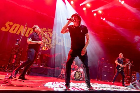 Sondaschule, Ska Punk Rock Band, Germany, Costa Cannabis (Tim Kleinrensing), Singer, concert, 12.02