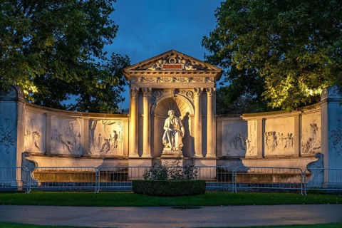 The Grillparzer monument in the Volksgarten at dusk, Vienna, Austria, Europe