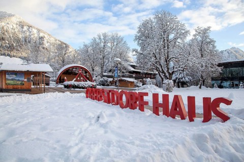 Winter, snow, lettering Oberstdorfhaus, at the Kurpark, Prinzregentenplatz, Oberstdorf, Oberallgäu,