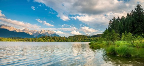 Evening mood at Barmsee, view of the Karwendel mountains, Krün, Bavaria, Germany, Europe
