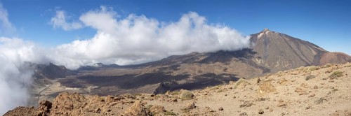 Panorama during the ascent to Alto de Guajara, 2715m, behind it the Pico del Teide, 3717m, Teide