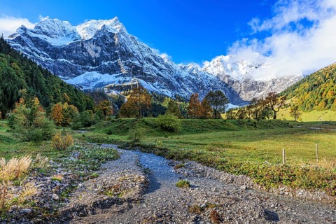 Stream, mountain landscape, maple trees, snowy mountains, sunny, autumn, Großer Ahornboden,