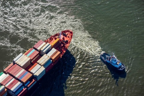 Container ship, Montreal Express, Hapag Lloyd, Süderelbe, Köhlbrand, Elbe, tugboat, turning,