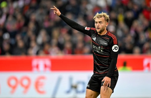 Benedict Hollerbach 1. FC Union Berlin FCU (16) Gesture, gesture, calls for ball, Allianz Arena,