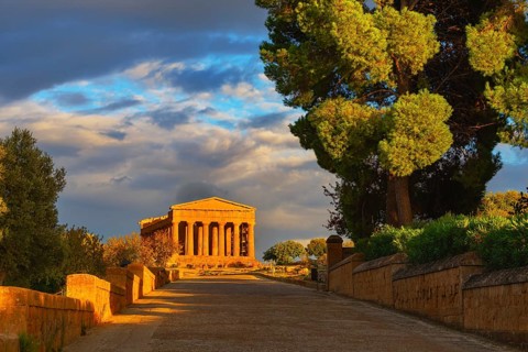 Temple of Concordia, Valley of Temples, Agrigento, Sicily, Italy, Europe