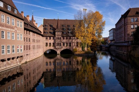 Heilig-Geist-Spital on the river Pegnitz, autumn, Old Town, Nuremberg, Franconia, Bavaria, Germany,