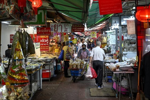 Market on Yaowarat Road, China Town, Chinese neighbourhood, Sampheng, Bangkok, Thailand, Asia