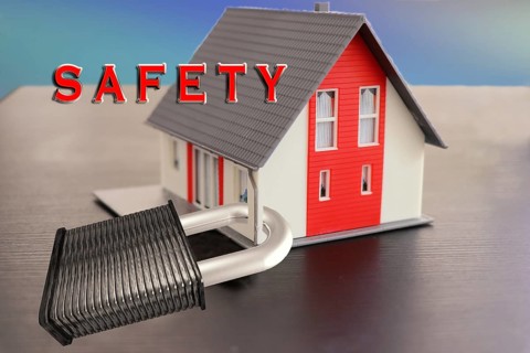 Symbolic image, security, lock, burglary, theft, robbery, liability insurance, household contents
