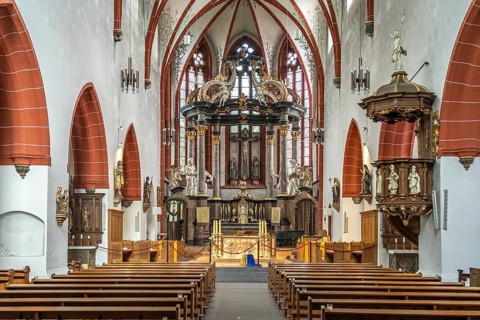 Interior of St Martin's Basilica in Bingen am Rhein, Rhineland-Palatinate, World Heritage Upper