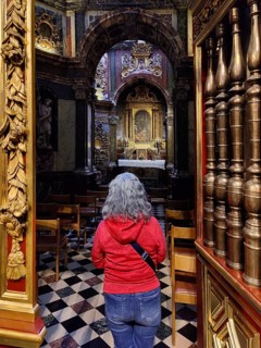 Interior photograph Église Notre-Dame des Victoires au Sablon, Church of Our Lady of Victories at