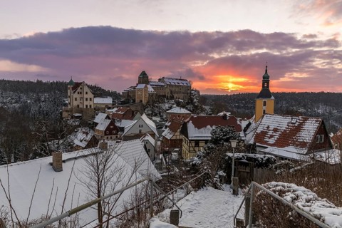 Sunset in Hohnstein, town view with castle and town church, Hohnstein, Saxon Switzerland, Saxony,