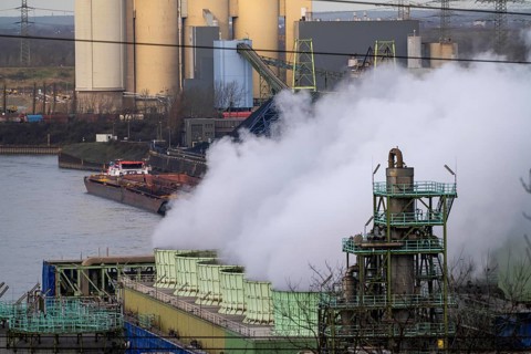 Fan systems, cooling towers of the chemical plants on the white side of the Schwelgern coking