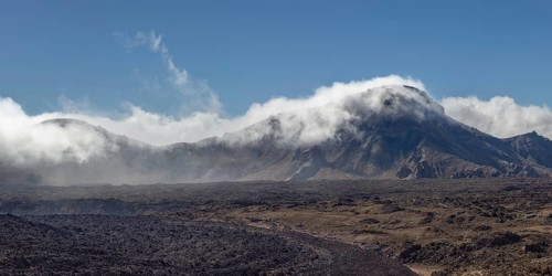The summit of Montaña Guajara, also: Alto de Guajara, 2715m, crater walls, Caldera de las Cañadas,