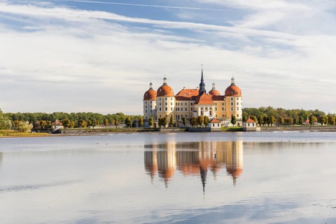 Moritzburg hunting lodge in autumn, district of Meissen, Saxony, Germany, Europe