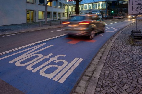 Emergency lane for ambulances, buses and taxis, Erlangen, Middle Franconia, Bavaria, Germany,