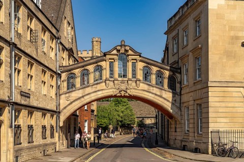 The Hertford Bridge or Bridge of Sighs in Oxford, Oxfordshire, England, Great Britain