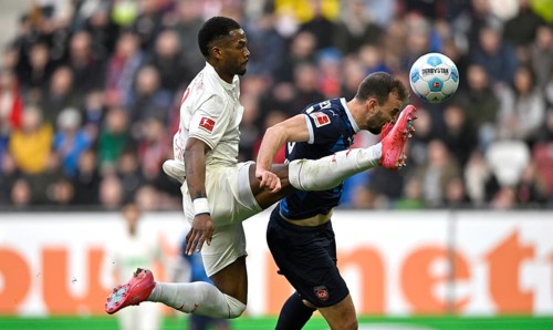 Penalty area scene, Goal area scene Goal shot Action Goal chance Duel, Action Benedikt Gimber 1. FC