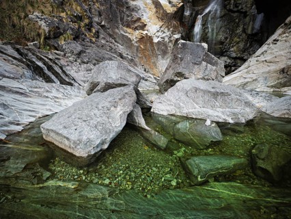 Cascata del Salto waterfall, Maggia, Maggia Valley, Canton Ticino, Switzerland, Europe