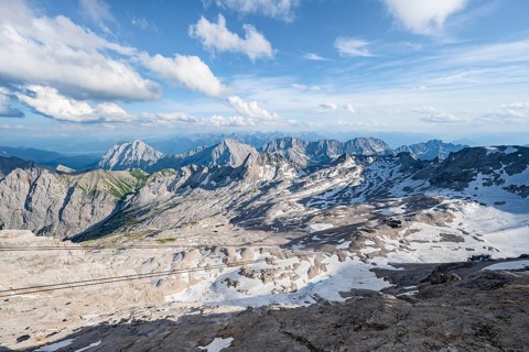 Zugspitzplatt with snow remains, mountain panorama from the summit of the Zugspitze, Wetterstein