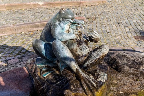 Detail of the frog fountain on the market square, Hartha, district of Central Saxony, Saxony,