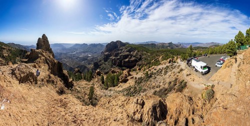 Viewpoint at the summit of Pico de las Nieves with a view of the Caldera de Tirajana valley, Gran