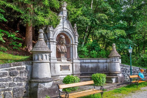 Kaiser Wilhelm Monument on the Kaiserpromenade, Bad Gastein, Gastein Valley, Hohe Tauern, Pongau,