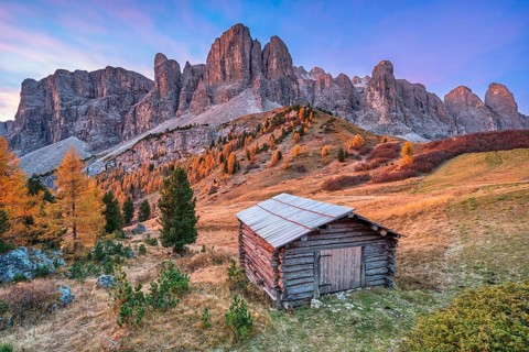 Hut in front of Sella Group, Gardena Pass, Passo Gardena, autumn, Sella Group, Dolomites, Bolzano,