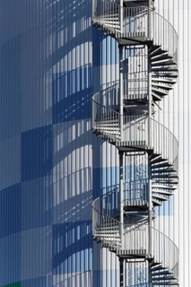 External staircase at the district heating storage facility of Stadtwerke Krefeld, SWK, 4500 cubic