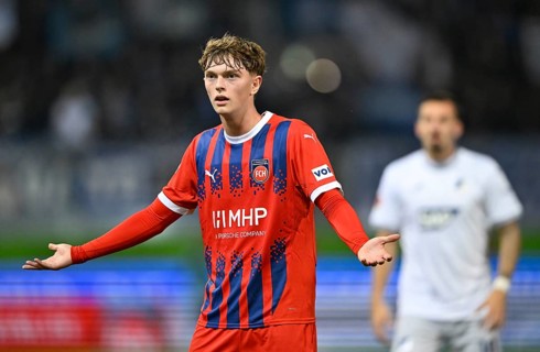 Paul Wanner 1. FC Heidenheim 1846 FCH (10) Gesture Gesture Voith-Arena, Heidenheim,