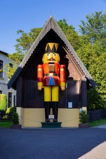 The Nutcracker Museum is a museum in Neuhausen/Erzgebirge. The collection includes over 5000
