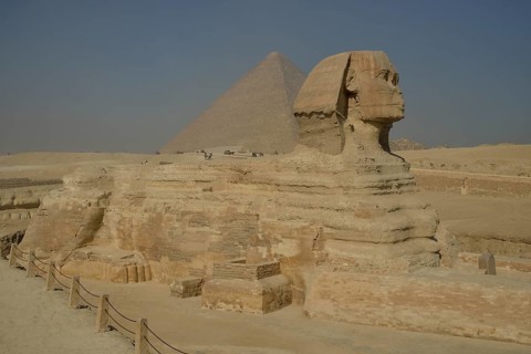 Sphinx or Great Sphinx of Giza, lion with a human head, built in the 4th Egyptian dynasty around