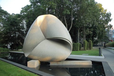 Sculpture Continuity by Max Bill 1986, stone, ribbon, intertwined, braided, modern, abstract, art,