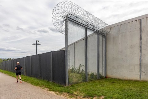 Stammheim Prison, JVA, exterior view of the maximum security prison with prison wall, Stuttgart,