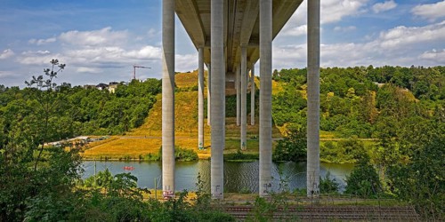 Railway tracks and motorway bridge of the A3 over the river Lahn, Limburg an der Lahn, Hesse,