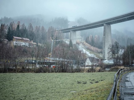 Bridge on the Brenner motorway, which will be restored from January 2025 and will only have one