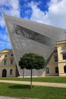 Military History Museum of the German Armed Forces, main arsenal building with wedge, architect