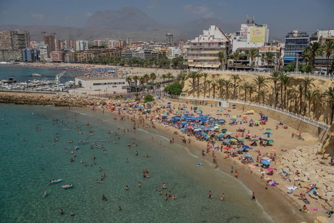 Tourists at the Playa Mal Pas, Benidorm, Province of Alicante, Costa Blanca, Spain, Europe